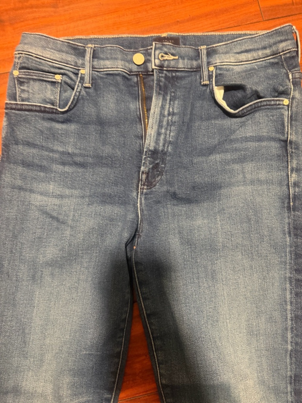 MOTHER The insider  Ankle Fray  Jeans - Light Blue - Picture 6 of 11